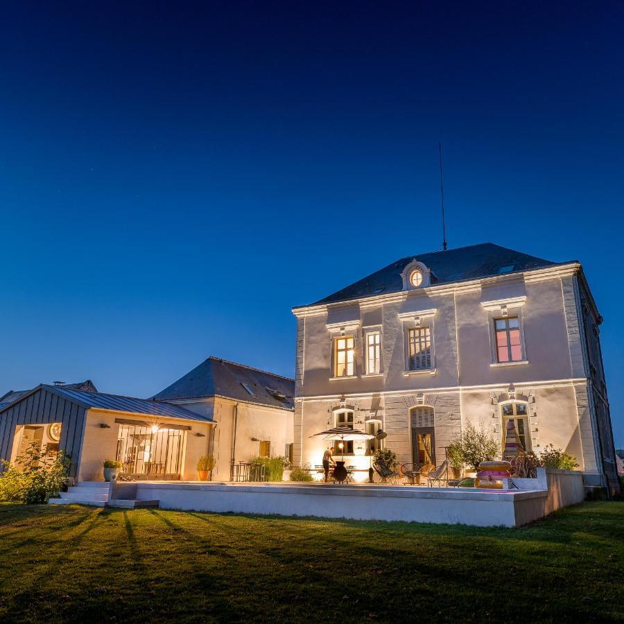 Appartement Du Chateau De La Caillerie Avoine 外观 照片